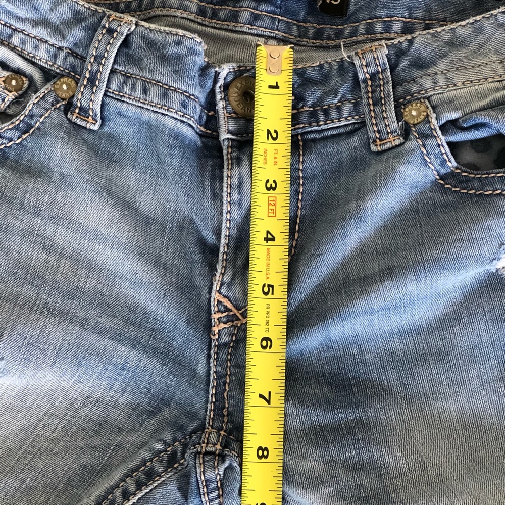 EXPRESS Distressed Jeans Mid Rise - Picture 6 of 8